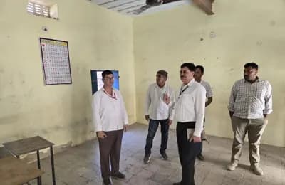 पंचायती राज आम चुनाव-2026: आब्जर्वर श्री नवनीत कुमार ने मतदान केंद्रों का किया निरीक्षण