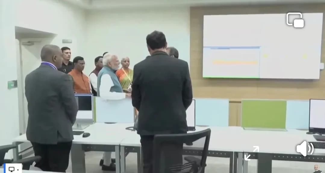 प्रधानमंत्री नरेंद्र मोदी ने भुवनेश्वर में आरबीआई की प्रमुख सुविधाओं का किया उद्घाटन