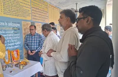 शरद पूर्णिमा पर राजस्थान प्राकृतिक चिकित्सा केंद्र में 200 से अधिक लोगों को वितरित की औषधियुक्त खीर