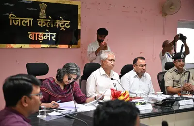 बाड़मेर में पंचायतीराज चुनाव की तैयारियों की समीक्षा, राज्य निर्वाचन आयुक्त राजेश्वर सिंह ने दिए आवश्यक निर्देश