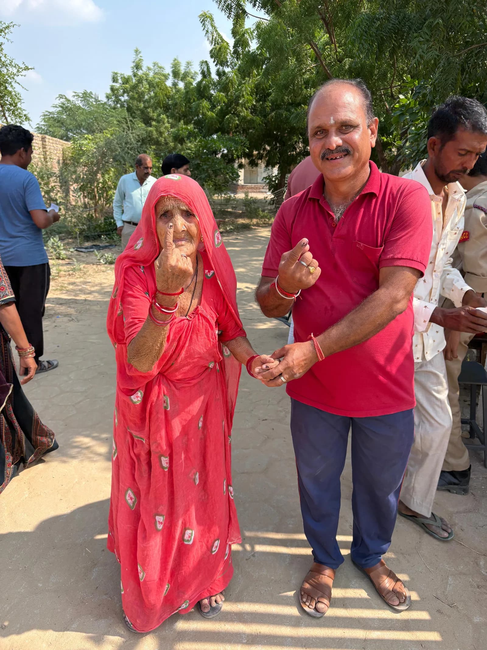 बीकानेर: दूसरे चरण के पंचायत चुनाव: सुबह 10 बजे तक 25.01 प्रतिशत मतदान
