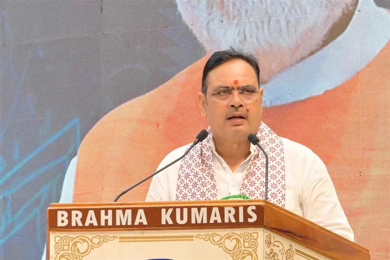 सेवा कोई कार्यक्रम नहीं, बल्कि स्वभाव बने, ‘मैं’ की बजाय ‘हम’ की भावना के साथ करें कार्य प्रधानमंत्री नरेन्द्र मोदी का ‘वुमन-लेड डवलपमेंट’ विजन मातृशक्ति और राष्ट्र के लिए महत्वप