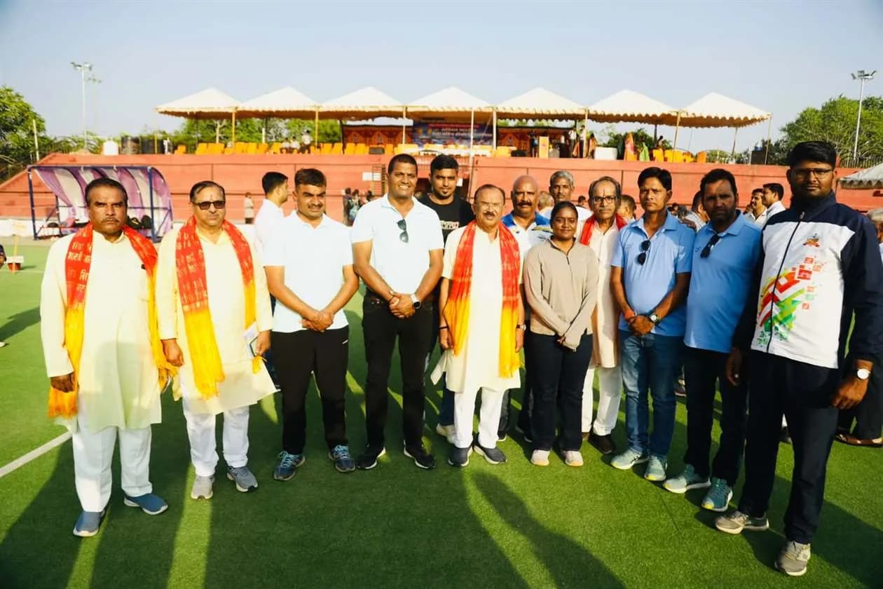 खेलों से अनुशासन , आत्मविश्वास और राष्ट्रभावना का होता है विकास- विधानसभा —35 वीं अखिल भारतीय हॉकी प्रतियोगिता का समापन , — युवाओं से नशे से दूर रहने , मोबाइल स्क्रीन टाइम घटाने और