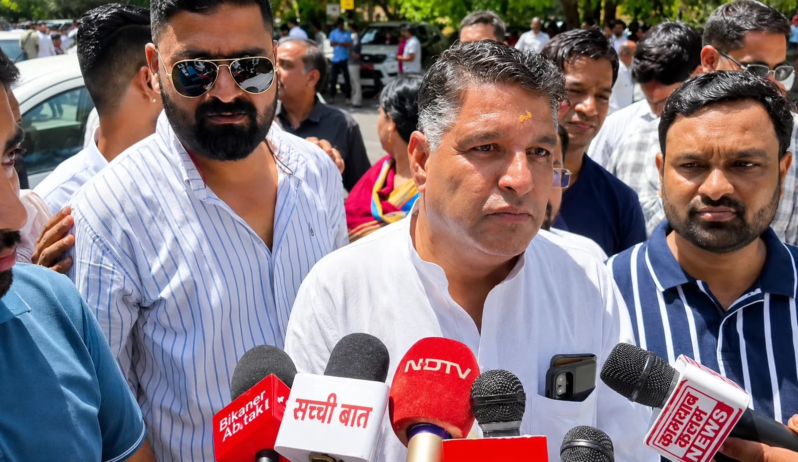 “लोकसभा में किसने क्या किया, मुझे पता है… कौन किसके साथ था, सब मालूम है” — आनंद जोशी