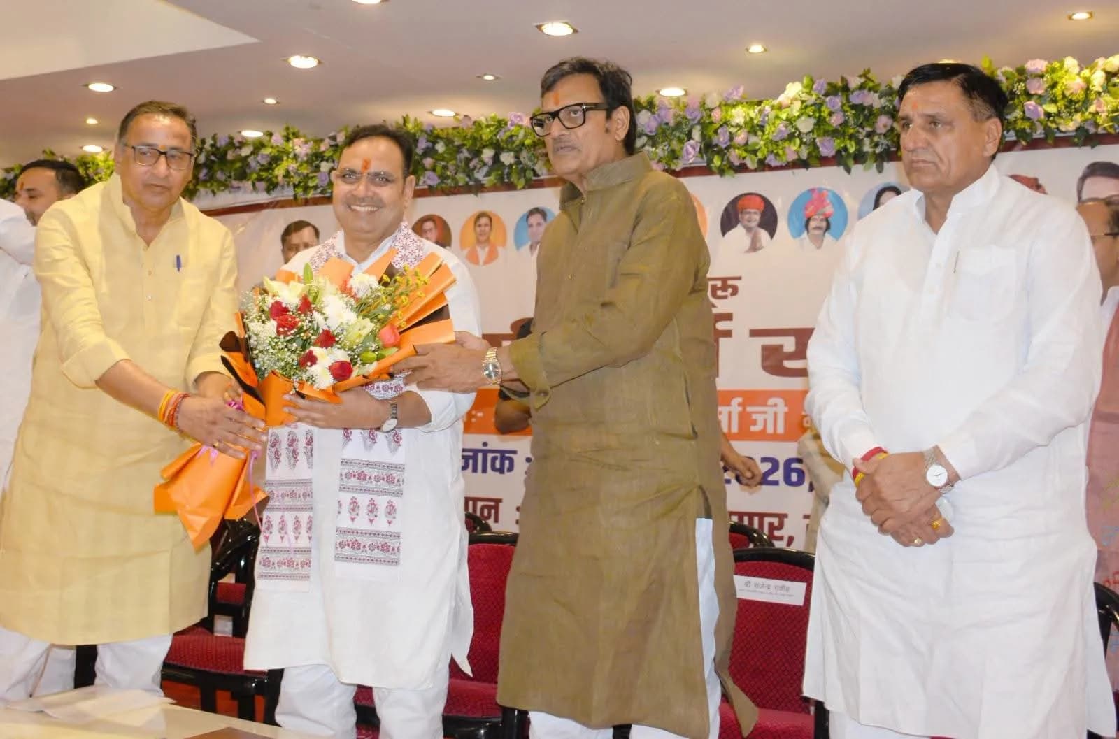 मुख्यमंत्री भजनलाल शर्मा की मौजूदगी में चूरू में भाजपा की चुनावी तैयारियों पर चर्चा