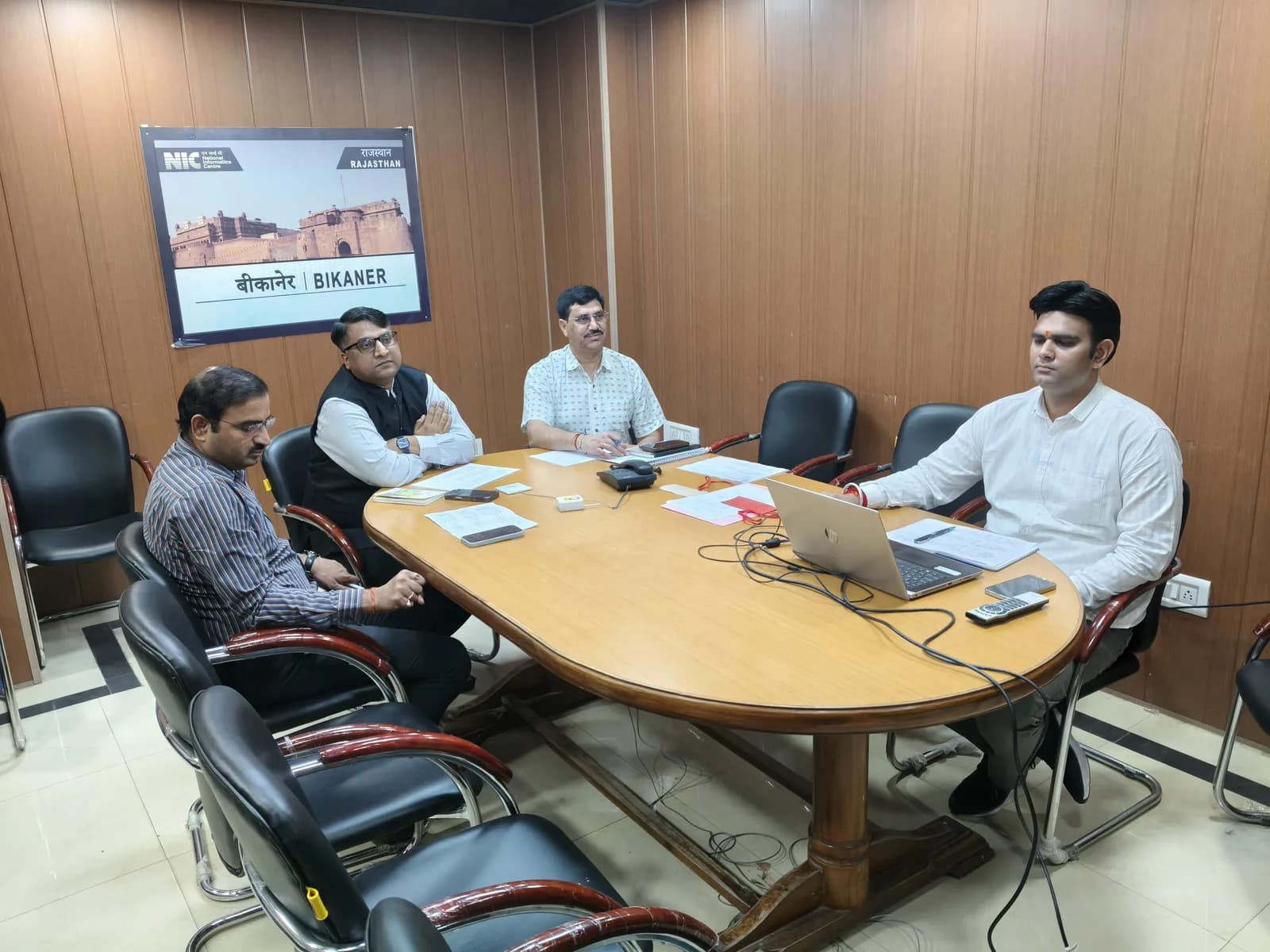 जिला निर्वाचन अधिकारी निशान्त जैन और पर्यवेक्षक नवनीत कुमार की मौजूदगी में संपन्न हुआ तृतीय रेंडमाइजेशन