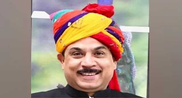 40 विला-कॉटेज खरीद विवाद में घिरे वरिष्ठ IAS शिखर अग्रवाल APO, राजस्थान सरकार की कार्रवाई